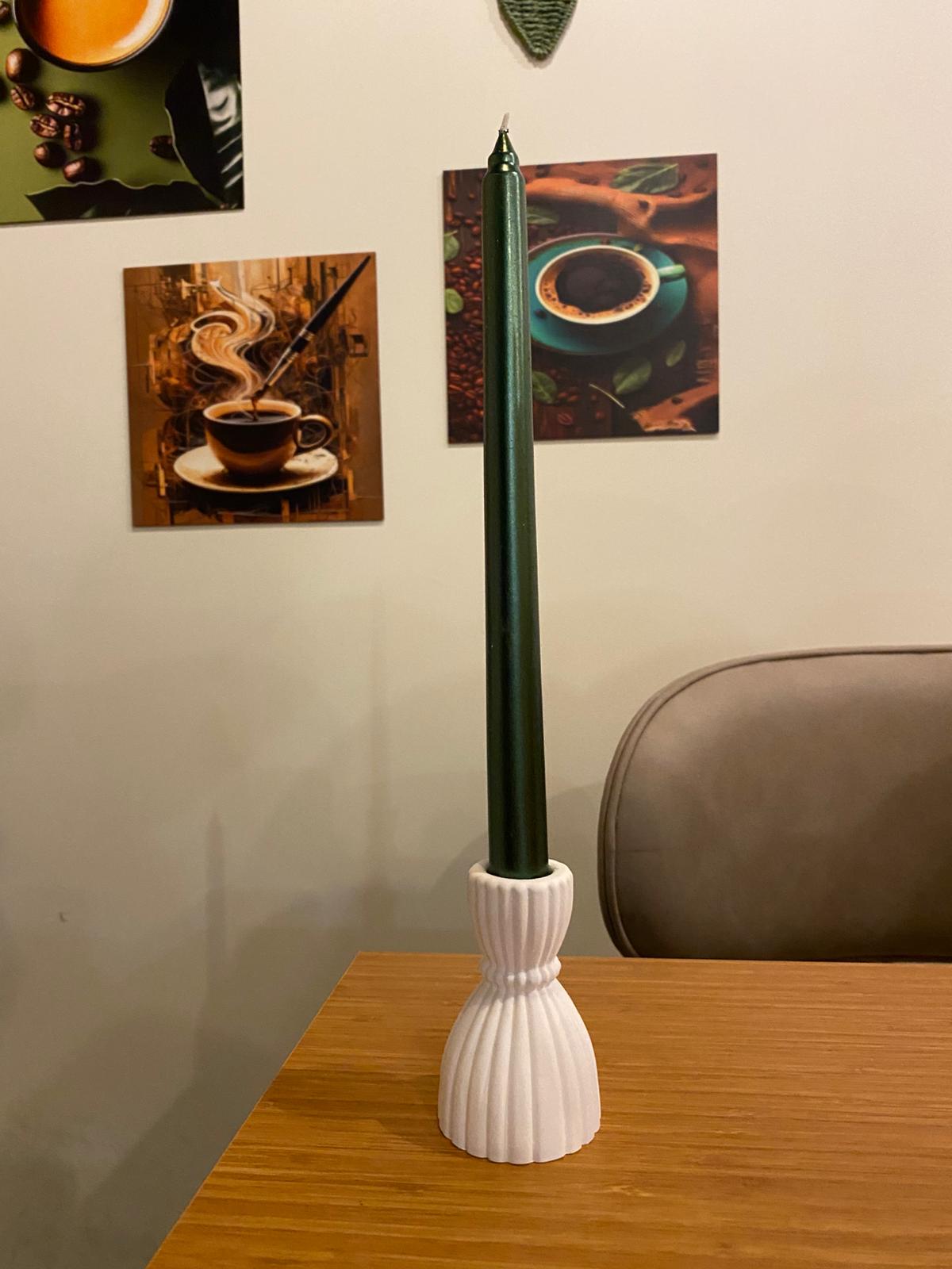 Yeşil Şamdan Mum Boyama